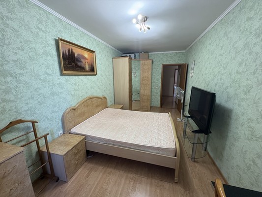 Продам двухкомнатную (2-комн.) квартиру, Меридианная ул, 3, Казань г