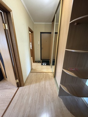 Продам двухкомнатную (2-комн.) квартиру, Меридианная ул, 3, Казань г