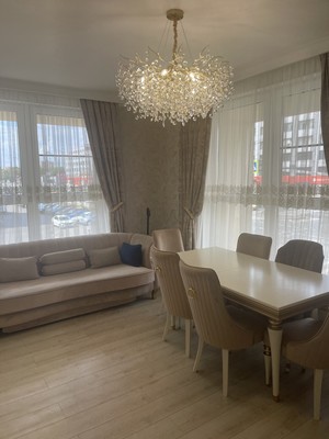 Продам трехкомнатную (3-комн.) квартиру, Нижегородская ул, 74, Москва г