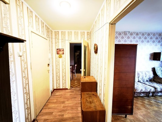 Продам двухкомнатную (2-комн.) квартиру, Горельники ул, 9, Жуковский г