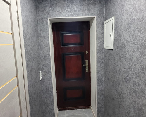 Продам двухкомнатную (2-комн.) квартиру, Соборная ул, 24Б, Гатчина г