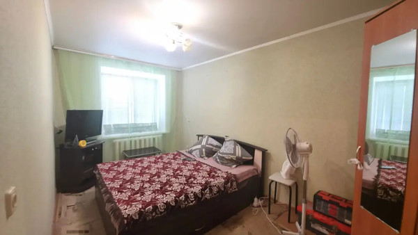 Продам трехкомнатную (3-комн.) квартиру, Калинина ул, 114, Ишим г