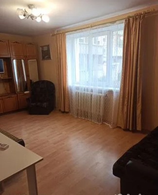 Продам двухкомнатную (2-комн.) квартиру, Строительная ул, 1, Феодосия г