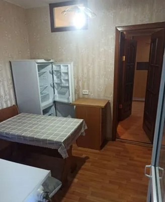 Продам двухкомнатную (2-комн.) квартиру, Строительная ул, 1, Феодосия г