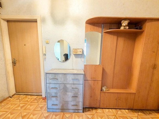 Продам двухкомнатную (2-комн.) квартиру, Героев Десантников ул, 49, Новороссийск г