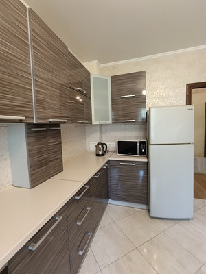 Сдам двухкомнатную (2-комн.) квартиру, Колхозная ул, 4ж, Калининград г