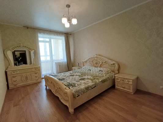 Сдам двухкомнатную (2-комн.) квартиру, Колхозная ул, 4ж, Калининград г