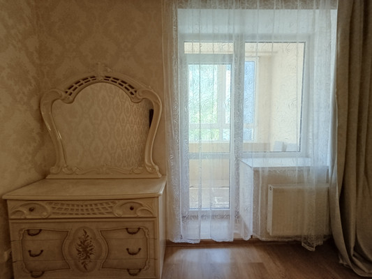 Сдам двухкомнатную (2-комн.) квартиру, Колхозная ул, 4ж, Калининград г