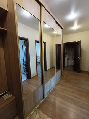 Сдам двухкомнатную (2-комн.) квартиру, Колхозная ул, 4ж, Калининград г