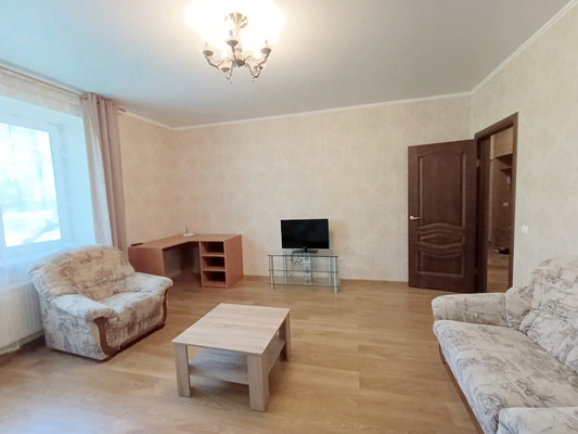 Сдам двухкомнатную (2-комн.) квартиру, Колхозная ул, 4ж, Калининград г