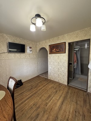 Продам трехкомнатную (3-комн.) квартиру, Энергетиков ул, 1, Трудовое с