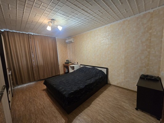 Продам двухкомнатную (2-комн.) квартиру, Советский пер, 35, Комсомольское пгт