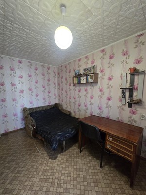 Продам двухкомнатную (2-комн.) квартиру, Советский пер, 35, Комсомольское пгт