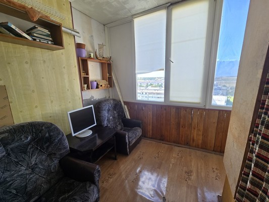 Продам двухкомнатную (2-комн.) квартиру, Советский пер, 35, Комсомольское пгт