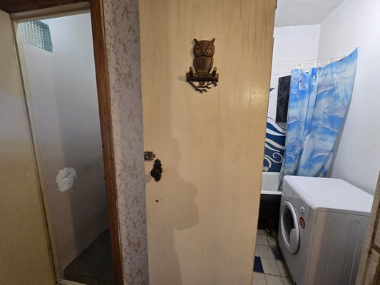 Продам двухкомнатную (2-комн.) квартиру, Советский пер, 35, Комсомольское пгт