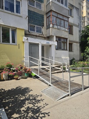 Продам двухкомнатную (2-комн.) квартиру, Советский пер, 35, Комсомольское пгт