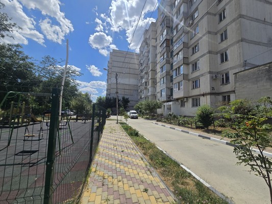 Продам двухкомнатную (2-комн.) квартиру, Советский пер, 35, Комсомольское пгт