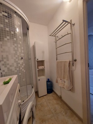 Продам двухкомнатную (2-комн.) квартиру, Строителей ул, 10, Молодежное пгт