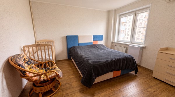 Продам трехкомнатную (3-комн.) квартиру, Москворечье ул, 4к6, Москва г