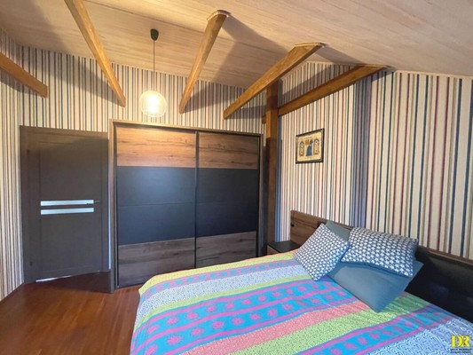 Продам трехкомнатную (3-комн.) квартиру, Гурьева ул, 22кг, Гурьевск г
