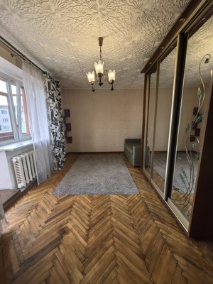 Продам трехкомнатную (3-комн.) квартиру, им А.Маркова мкр, 24, Дмитров г
