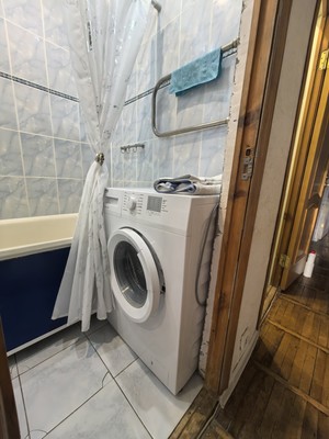 Продам трехкомнатную (3-комн.) квартиру, им А.Маркова мкр, 24, Дмитров г