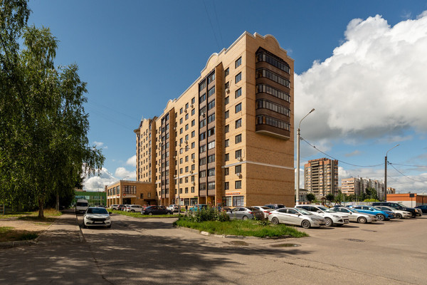 Продам однокомнатную (1-комн.) квартиру, Серпуховская ул, 15, Липицы с