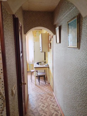 Продам двухкомнатную (2-комн.) квартиру, Железнодорожная ул, 26, Новогуровский рп