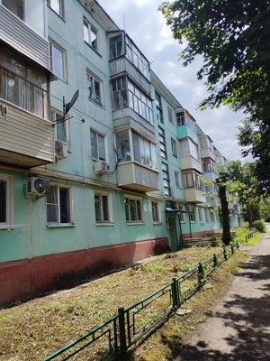 Продам двухкомнатную (2-комн.) квартиру, Железнодорожная ул, 26, Новогуровский рп