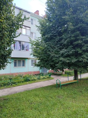 Продам двухкомнатную (2-комн.) квартиру, Железнодорожная ул, 26, Новогуровский рп