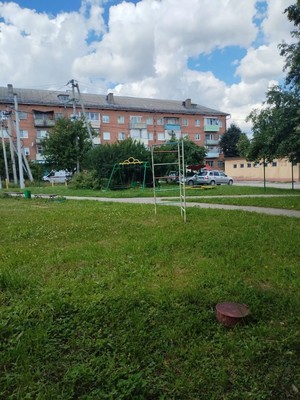 Продам двухкомнатную (2-комн.) квартиру, Железнодорожная ул, 26, Новогуровский рп