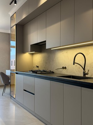 Продам трехкомнатную (3-комн.) квартиру, Тарчокова ул, 33, Нальчик г
