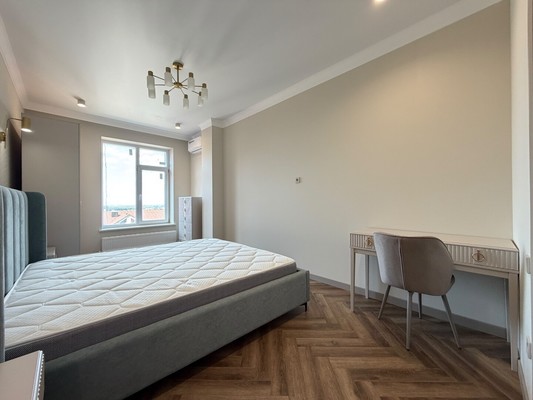 Продам трехкомнатную (3-комн.) квартиру, Тарчокова ул, 33, Нальчик г
