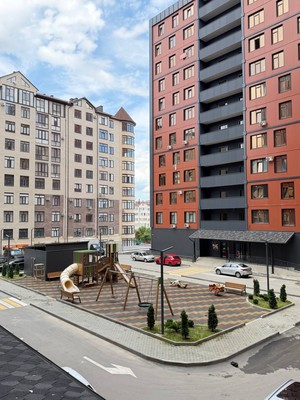 Продам трехкомнатную (3-комн.) квартиру, Тарчокова ул, 33, Нальчик г