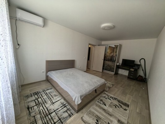 Продам однокомнатную (1-комн.) квартиру, Московский пр-кт, 209, Воронеж г