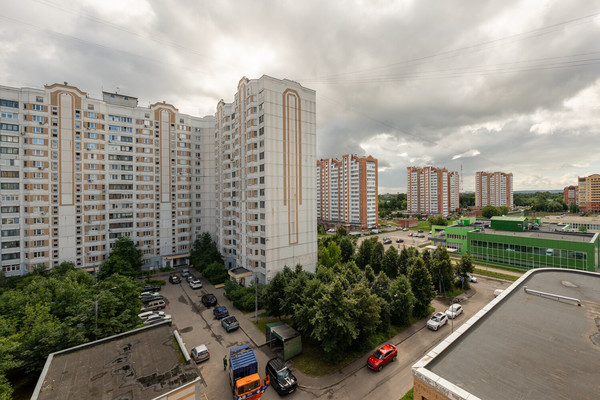 Продам однокомнатную (1-комн.) квартиру, Серпуховская ул, 15, Липицы с