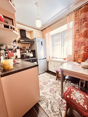 Продам однокомнатную (1-комн.) квартиру, Республики ул, 155, Тюмень г