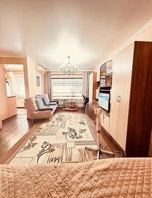 Продам однокомнатную (1-комн.) квартиру, Республики ул, 155, Тюмень г