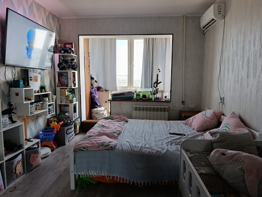 Продам однокомнатную (1-комн.) квартиру, Маршала Жукова ул, 37, Симферополь г