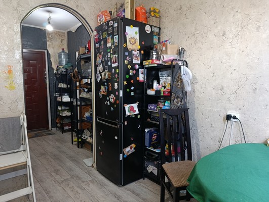 Продам однокомнатную (1-комн.) квартиру, Маршала Жукова ул, 37, Симферополь г