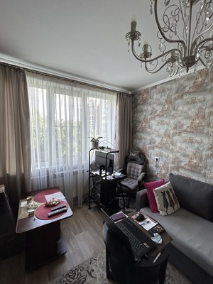 Продам трехкомнатную (3-комн.) квартиру, Октябрьская наб, 70Ак1, Санкт-Петербург г