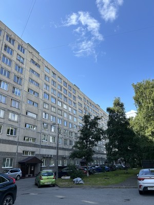 Продам трехкомнатную (3-комн.) квартиру, Октябрьская наб, 70Ак1, Санкт-Петербург г