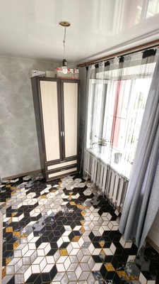 Продам двухкомнатную (2-комн.) квартиру, Белинского пер, 18, Кропоткин г