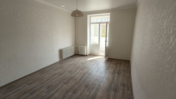 Продам двухкомнатную (2-комн.) квартиру, Красная ул, 50, Кропоткин г