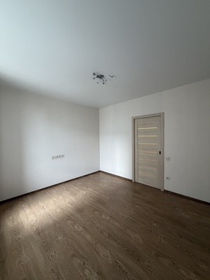 Продам двухкомнатную (2-комн.) квартиру, Тентюковская ул, 333, Сыктывкар г