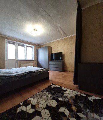 Продам однокомнатную (1-комн.) квартиру, Плавский проезд, 8к1, Москва г