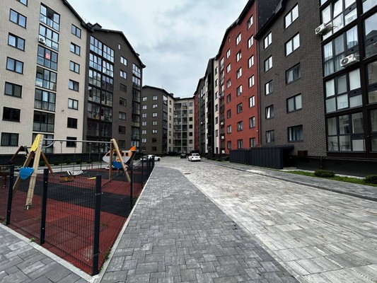 Продам однокомнатную (1-комн.) квартиру, Октябрьская ул, 2к1, Пионерский г