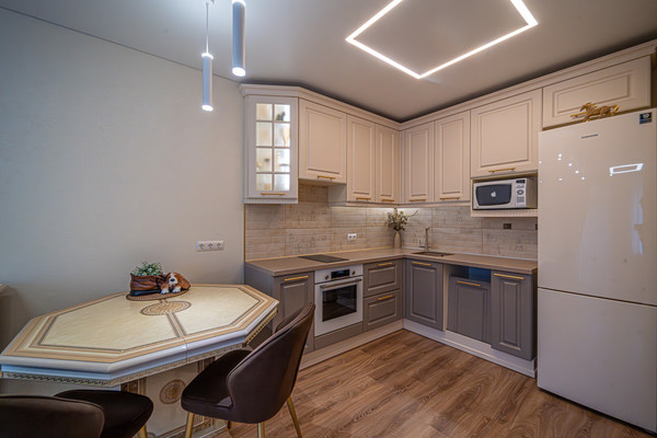 Продам многокомнатную квартиру, Решетникова ул, 19, Пермь г