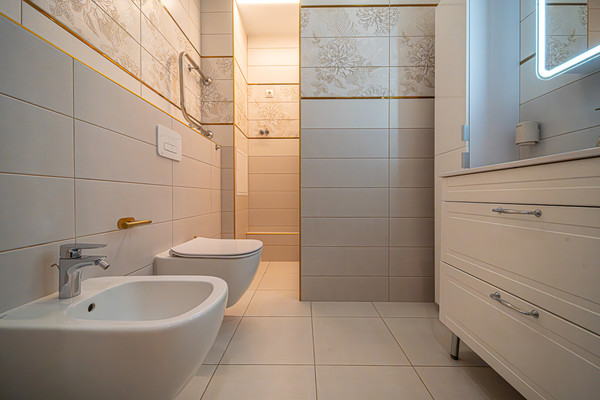 Продам многокомнатную квартиру, Решетникова ул, 19, Пермь г