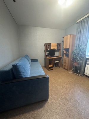 Продам трехкомнатную (3-комн.) квартиру, Айрата Арсланова ул, 13, Казань г